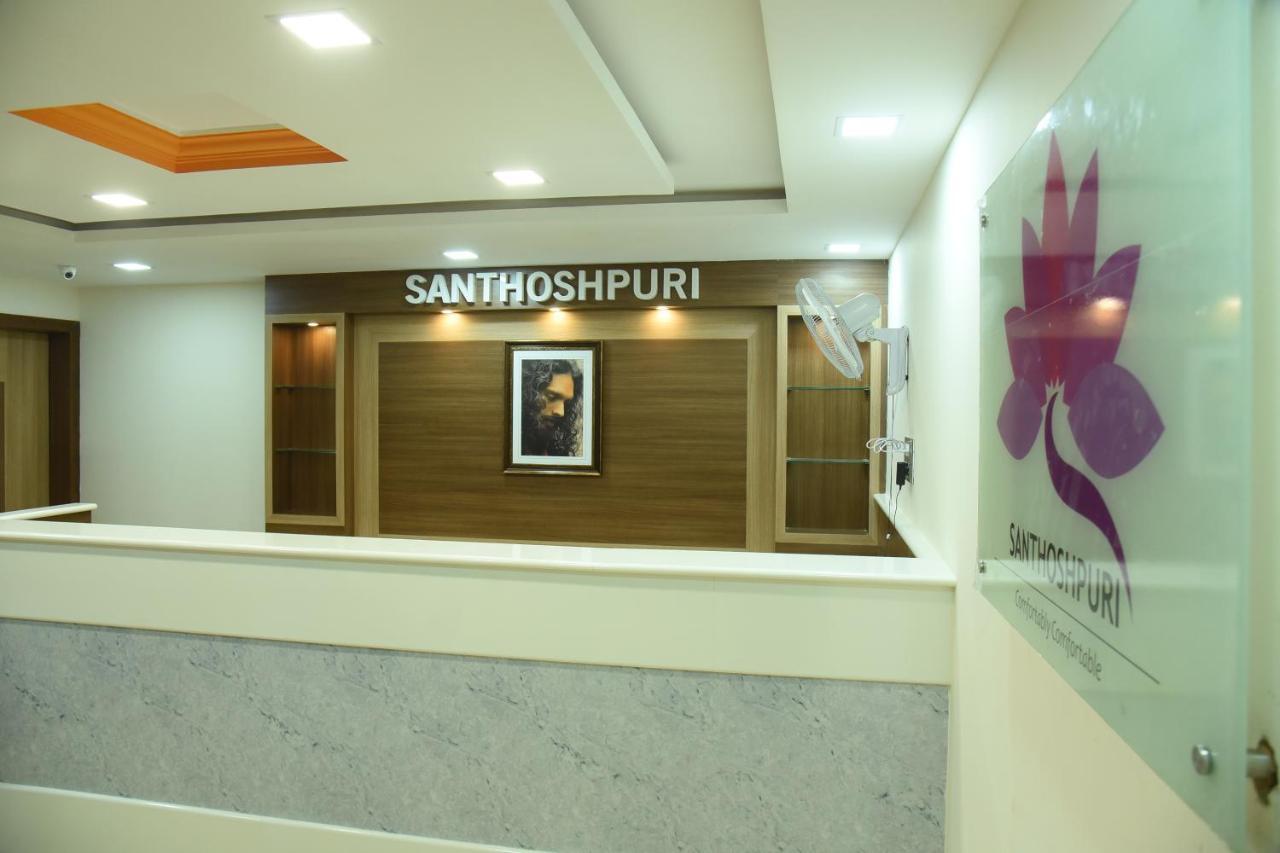 Santhoshpuri Hotel Coimbatore Exterior photo